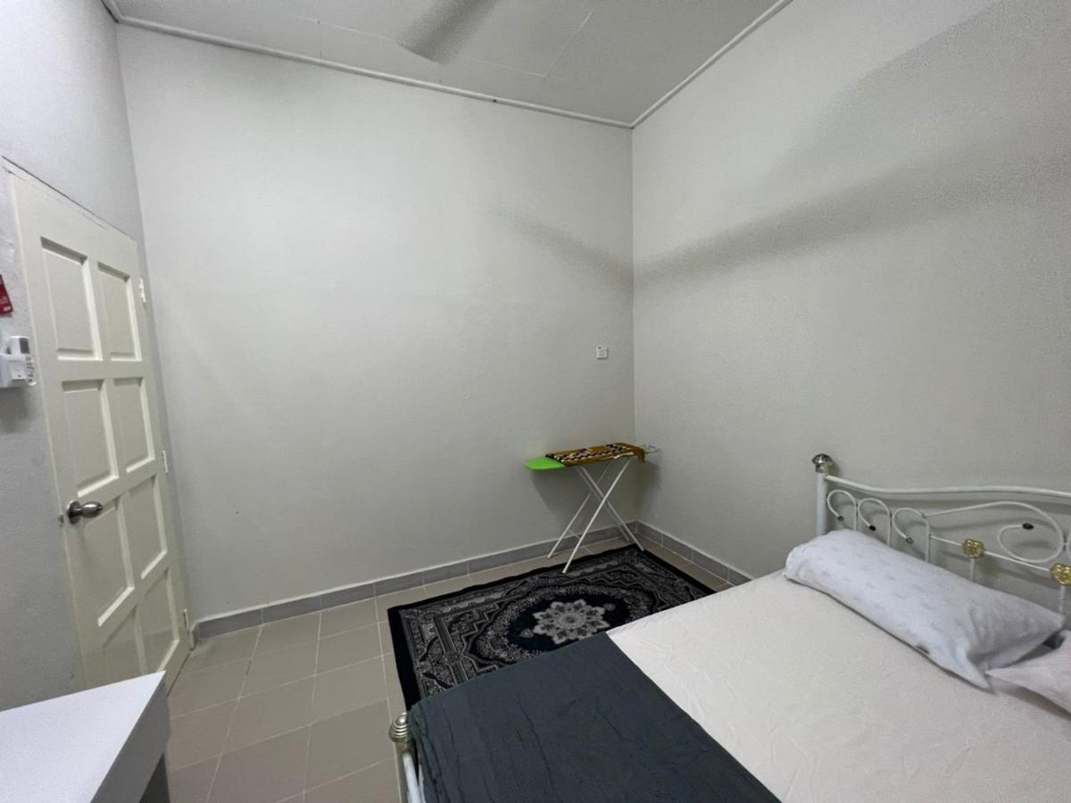 Relaxs Semi-d Holiday home Bachok